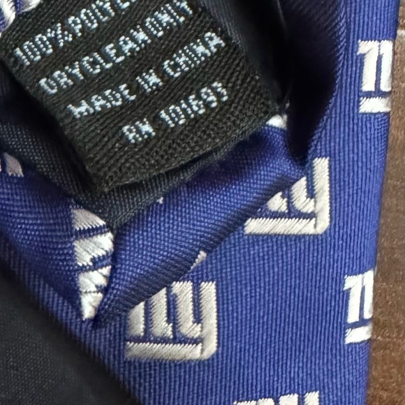 NY GIANTS Navy and White Logo Tie - Picture 7 of 10